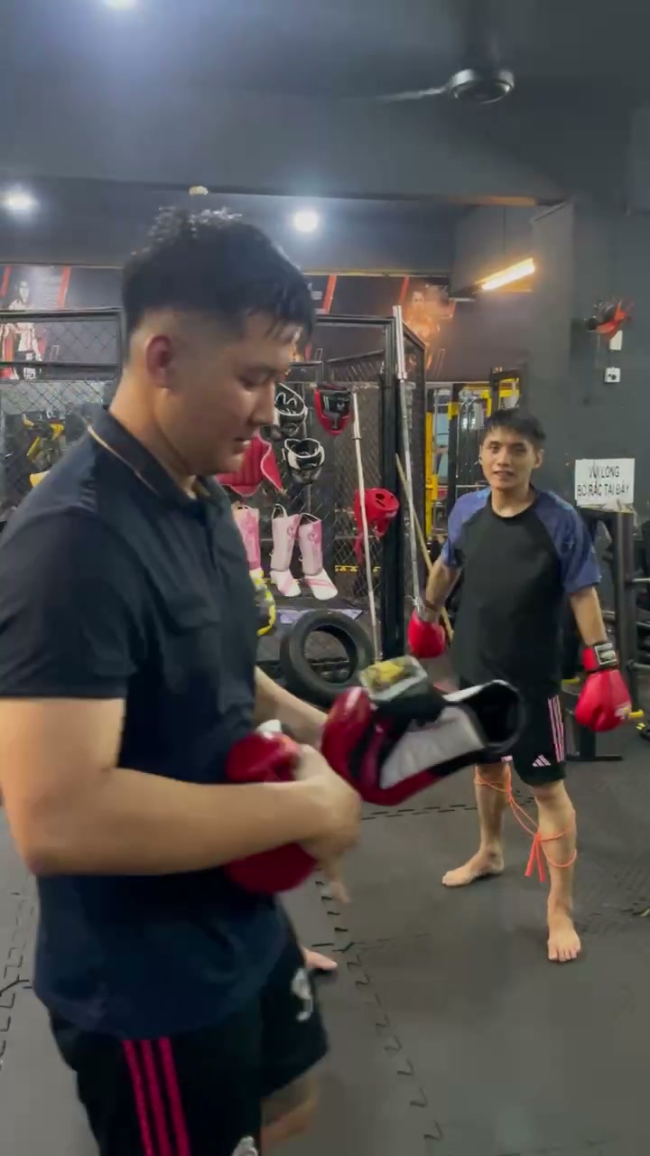 PT Nhóm: Buổi Tập Thực Tế 08